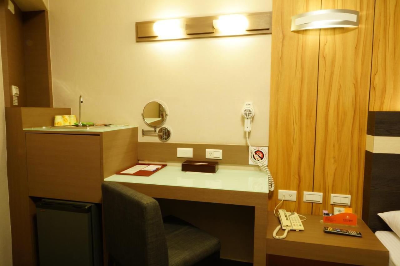 Ying Dai Hotel Tainan Exterior foto